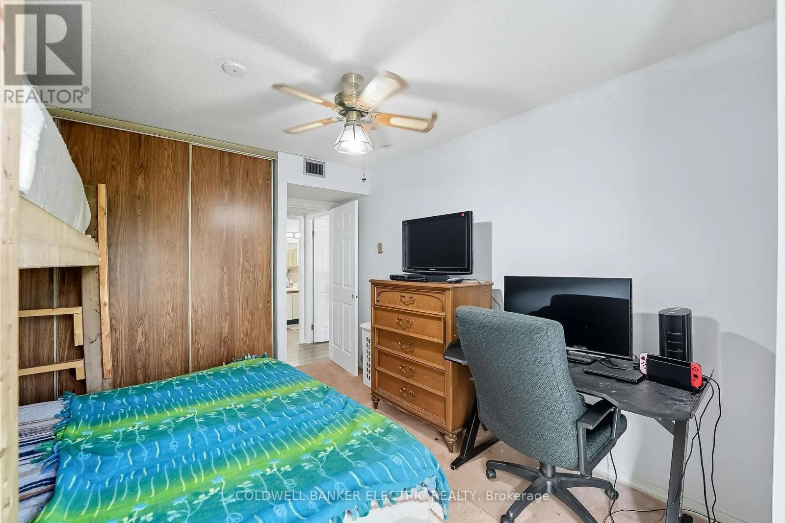 301 - 1 HERITAGE WAY, #301