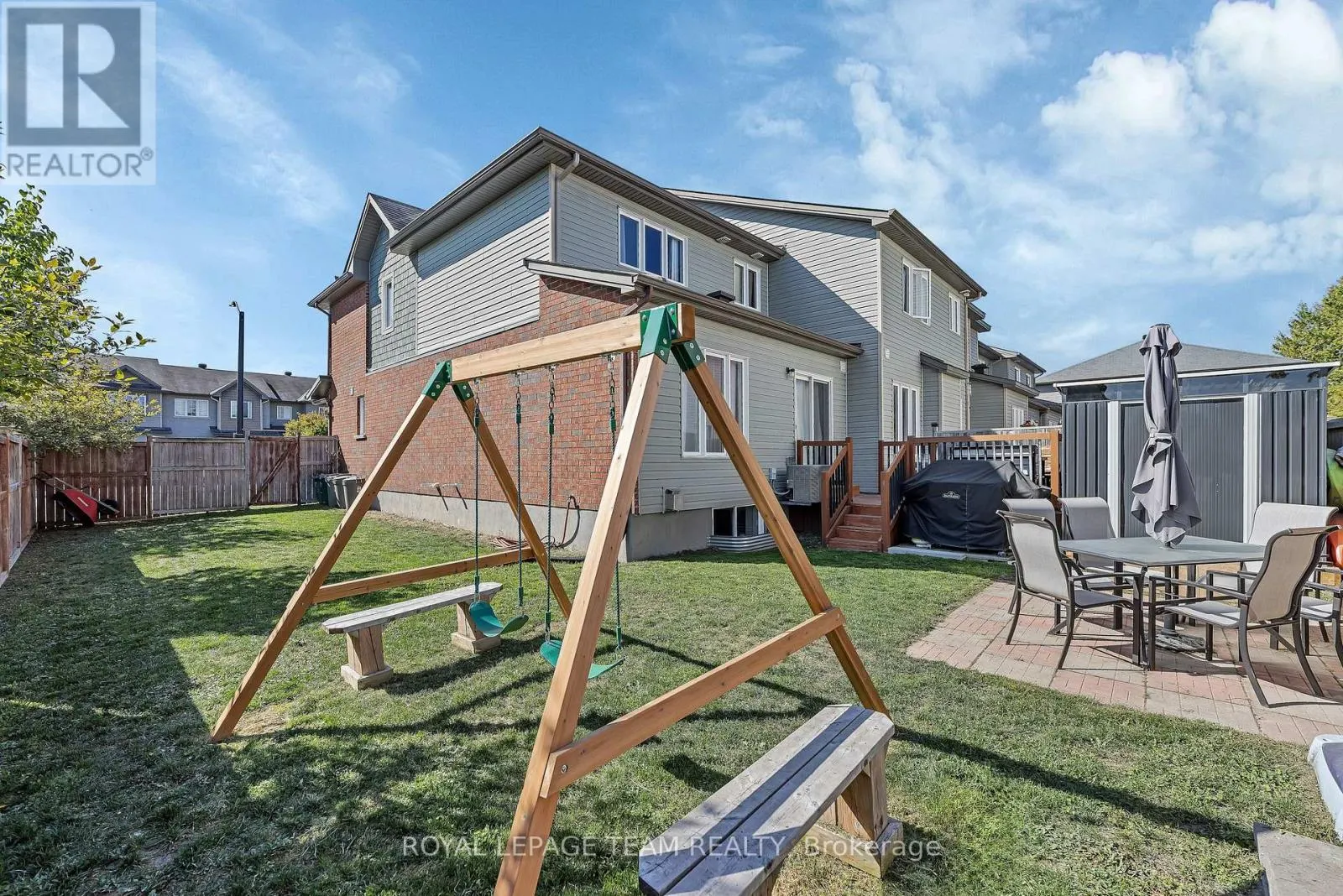 430 HARESFIELD COURT