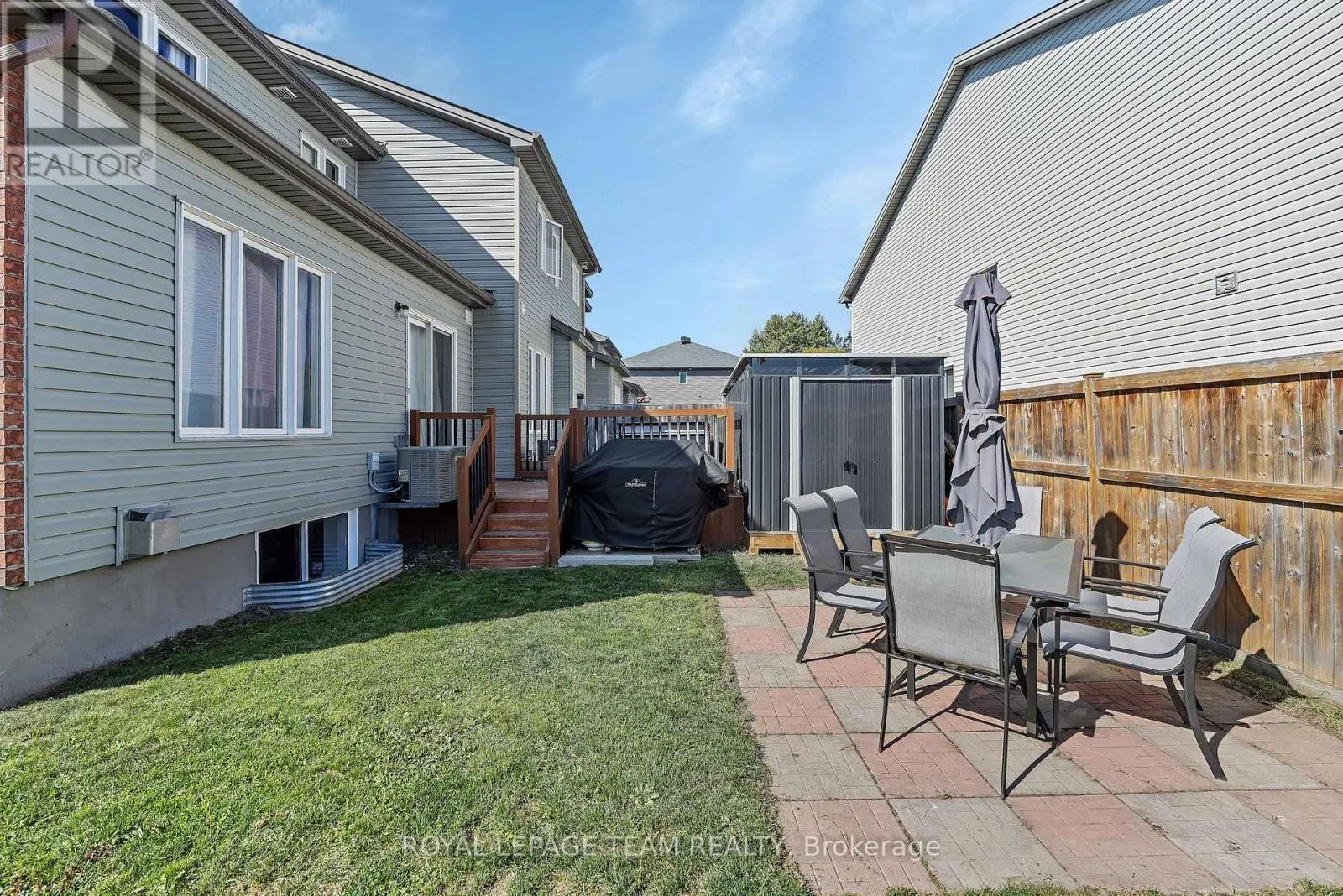 430 HARESFIELD COURT