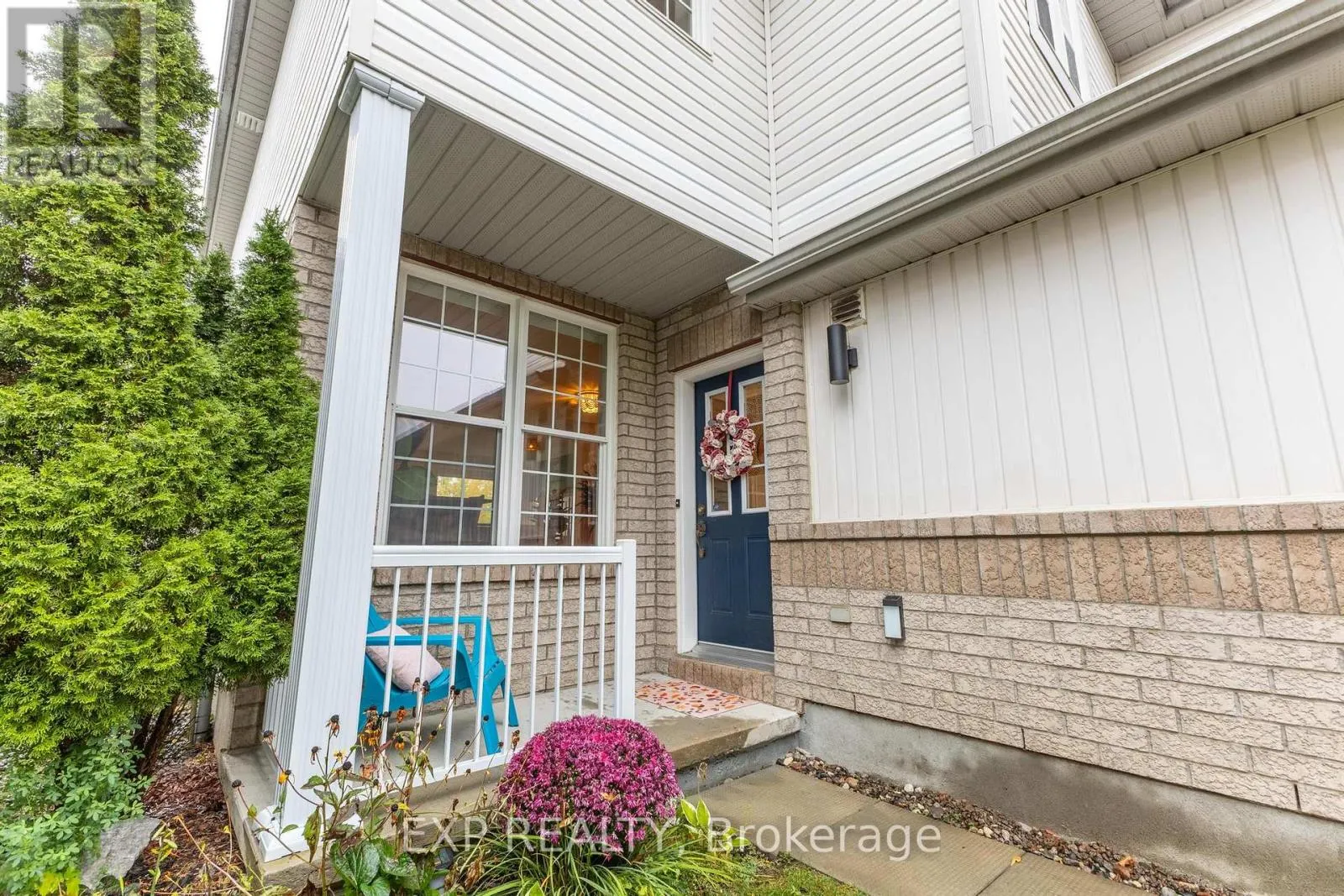 2341 GLANDRIEL CRESCENT