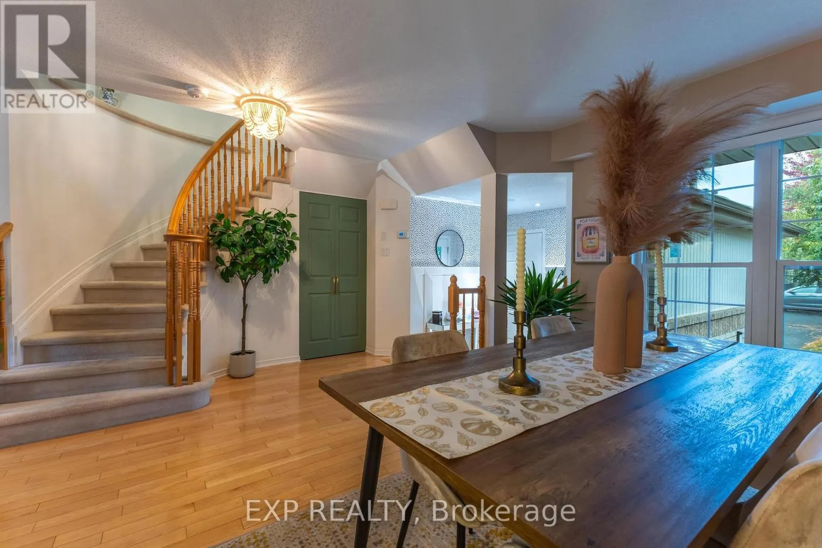 2341 GLANDRIEL CRESCENT