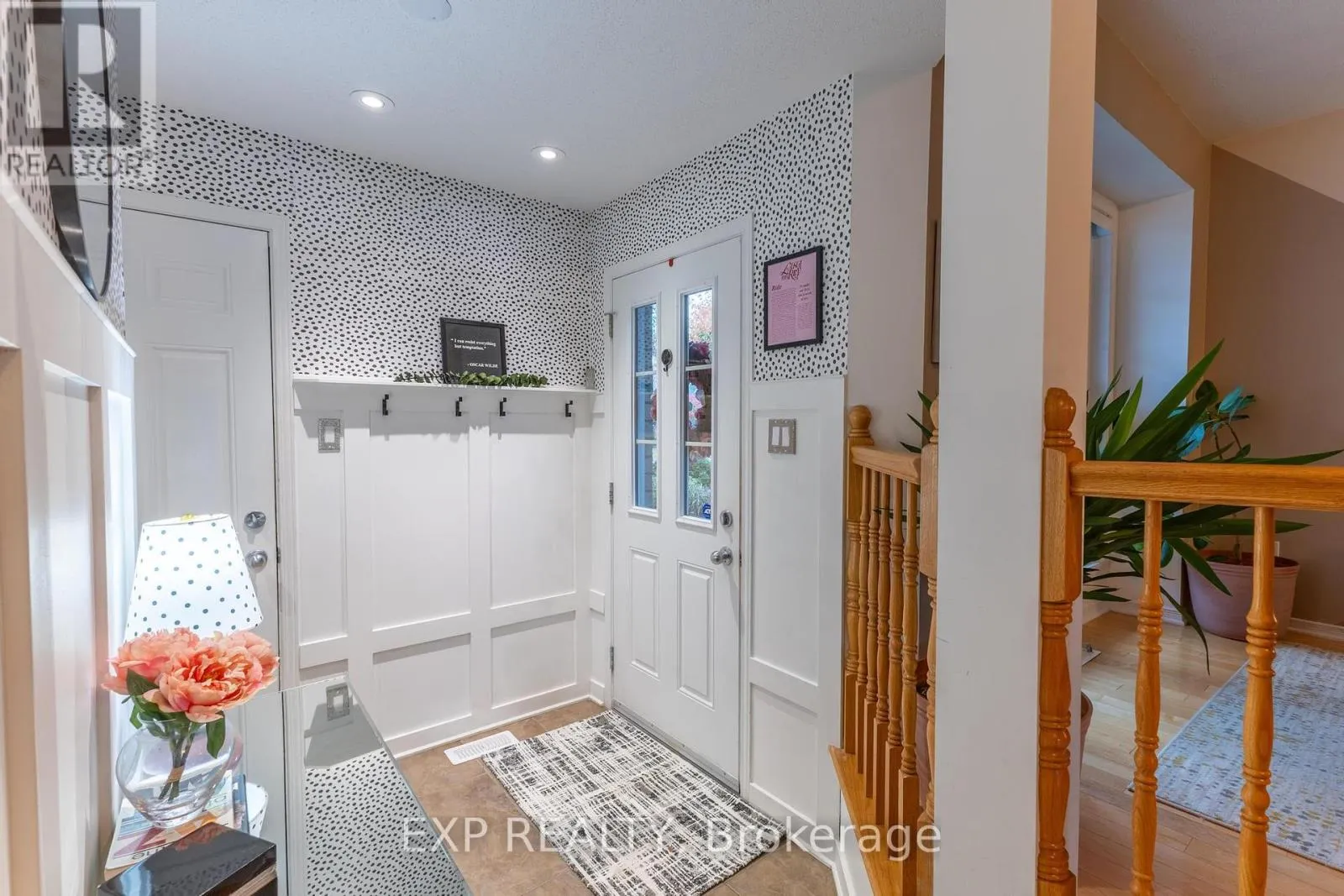 2341 GLANDRIEL CRESCENT