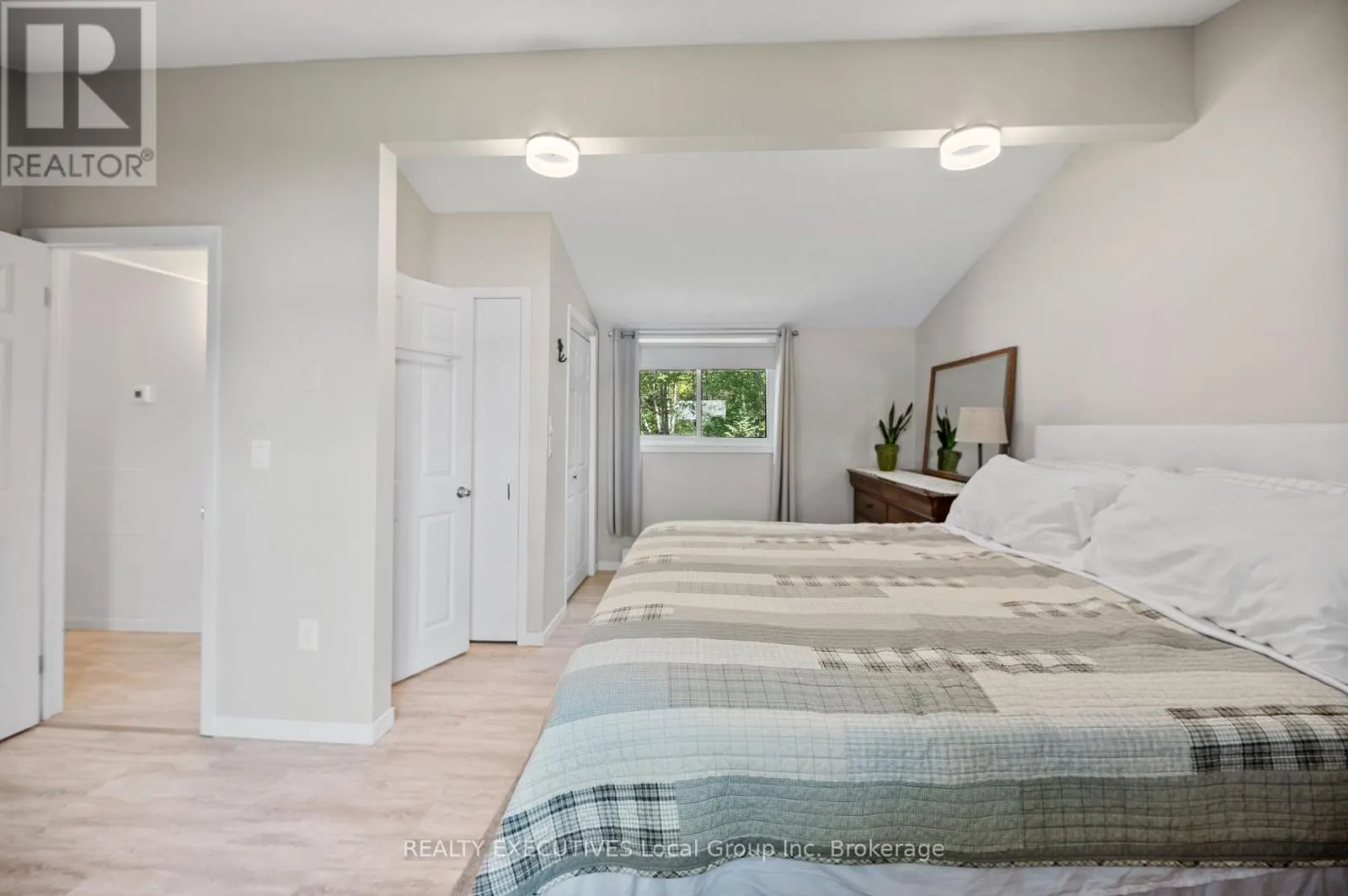 351-E EVERGREEN ROAD