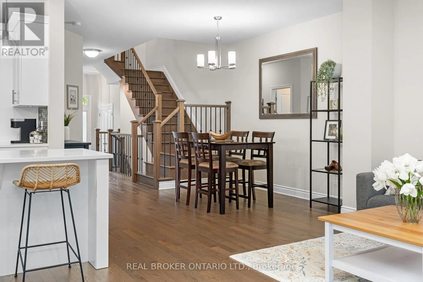 103 DULMAGE CRESCENT