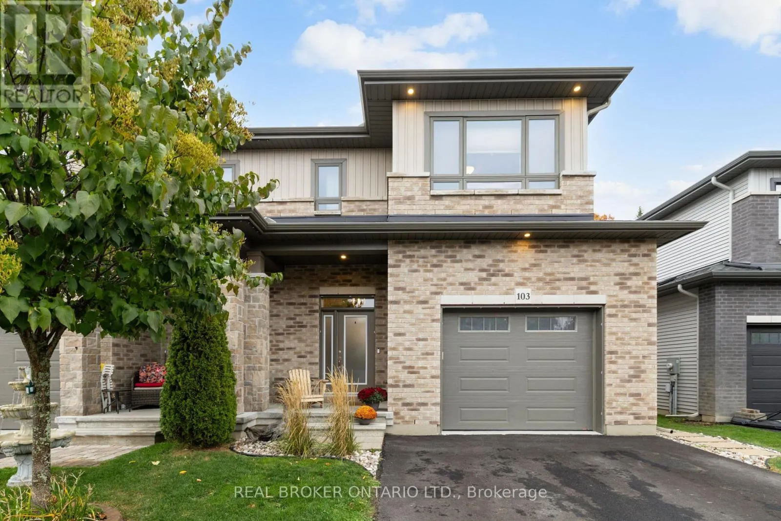 103 DULMAGE CRESCENT