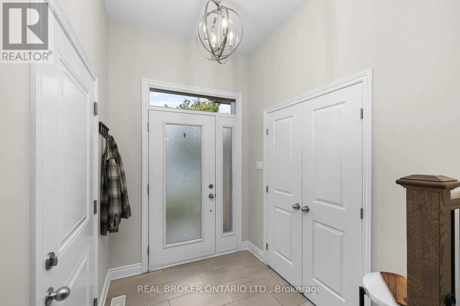 103 DULMAGE CRESCENT
