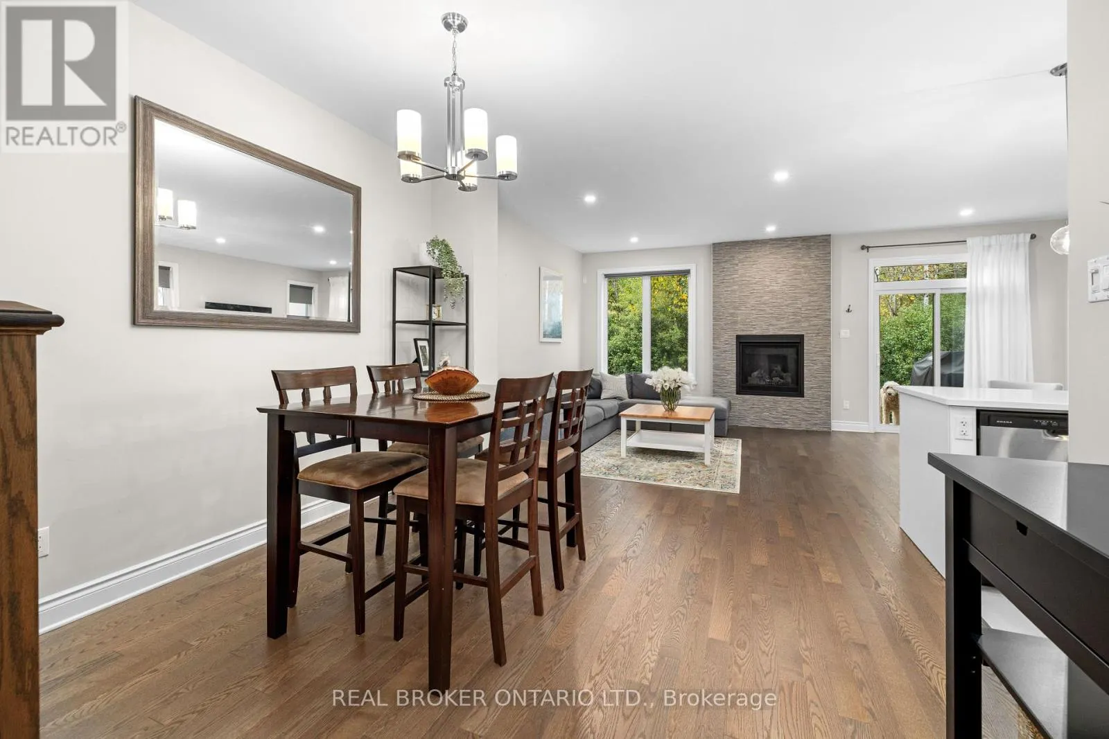 103 DULMAGE CRESCENT
