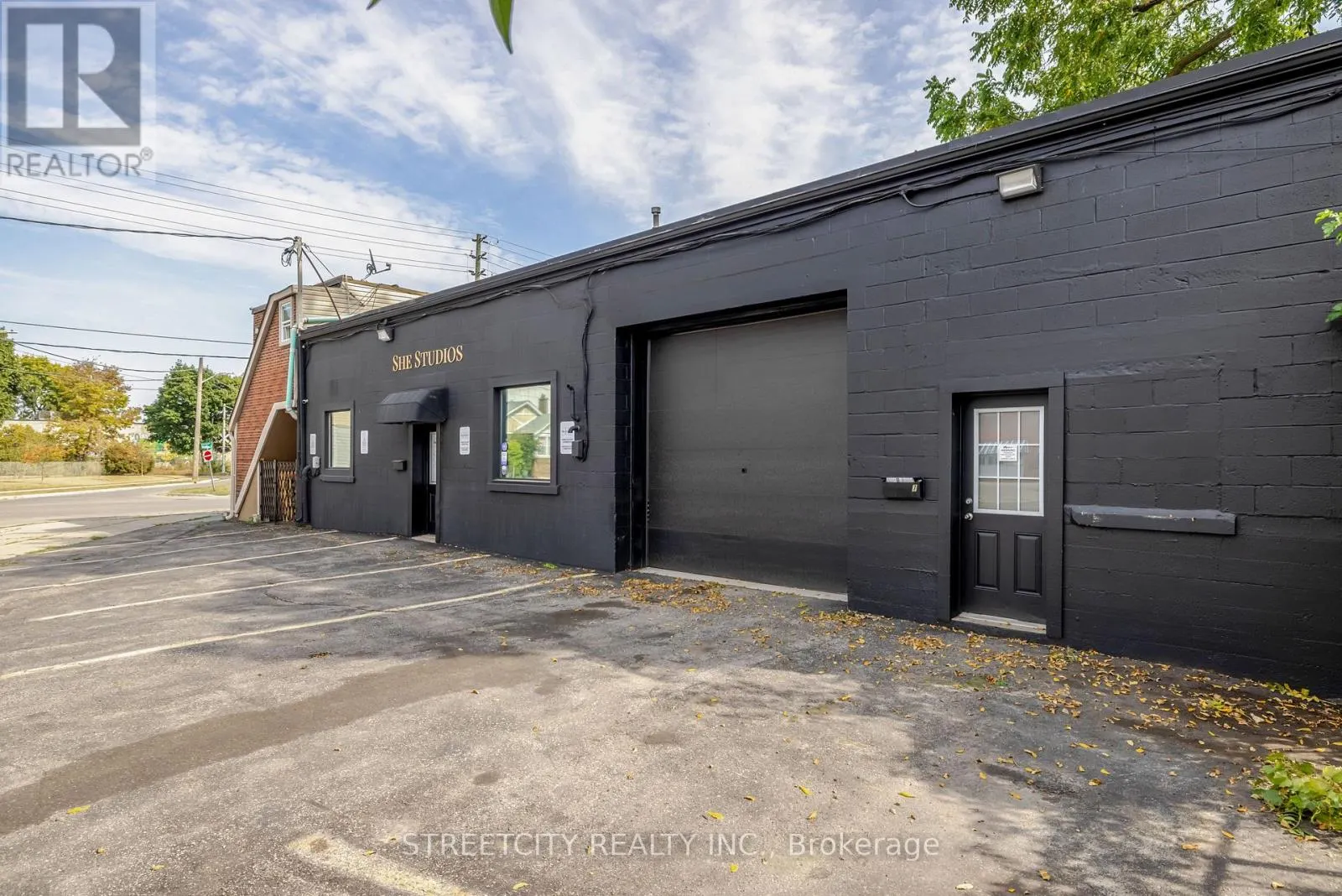 245 MAITLAND STREET