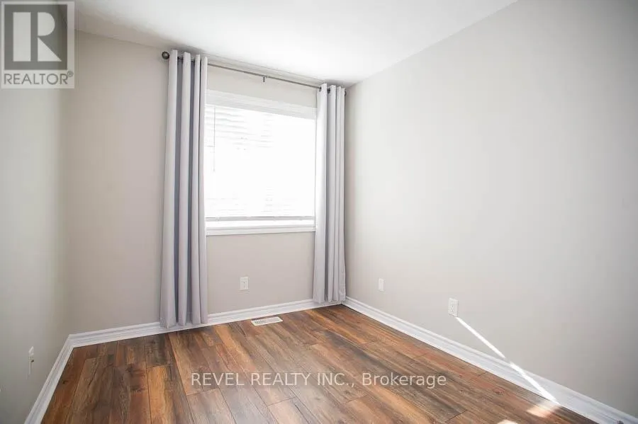 33 - 80 WILLOW STREET