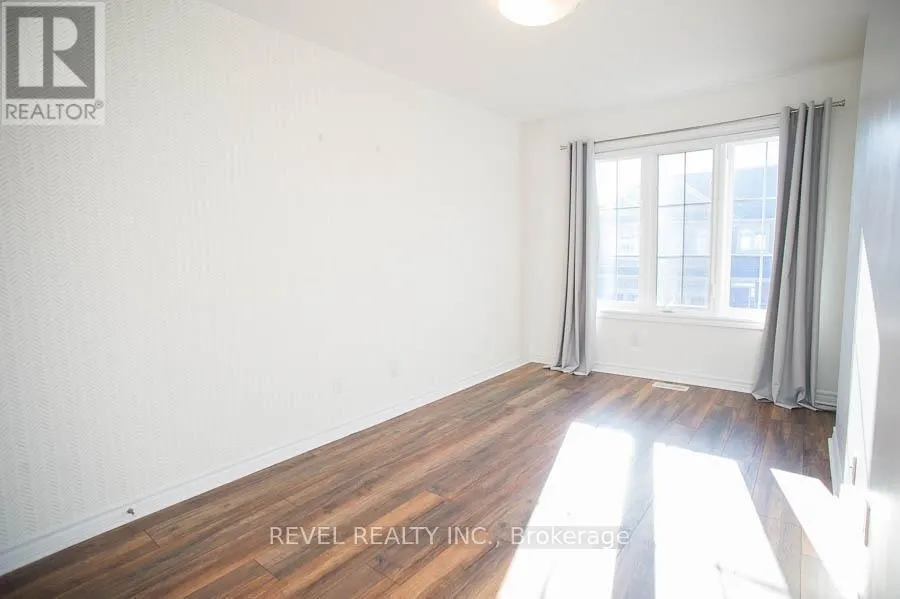 33 - 80 WILLOW STREET