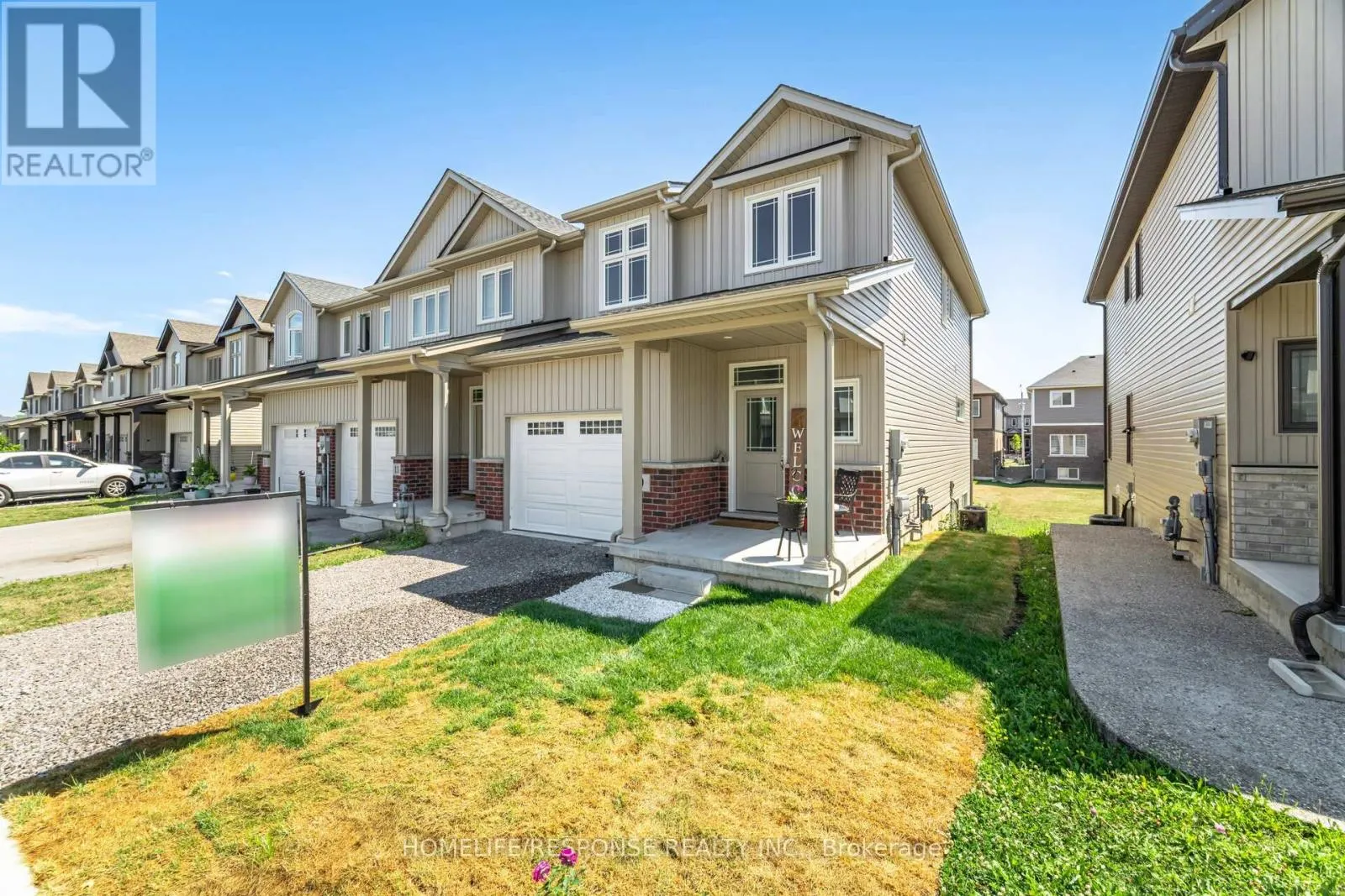 9 BOWMAN CRESCENT