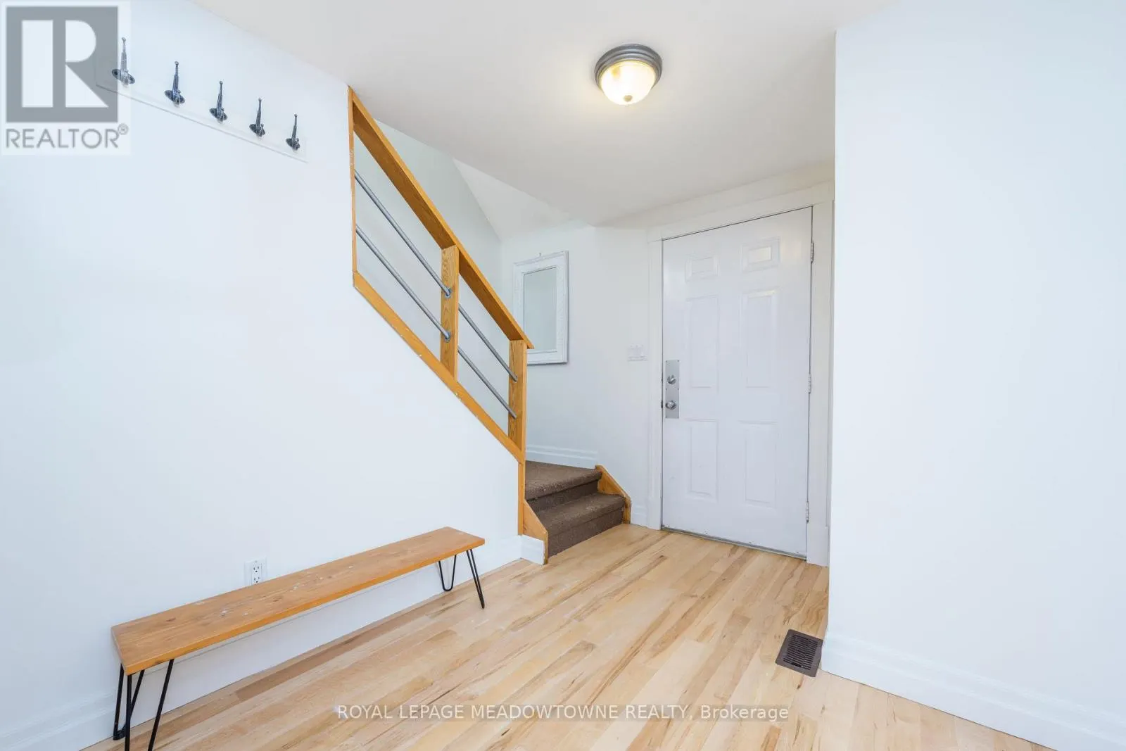 21 BRIARLEA ROAD