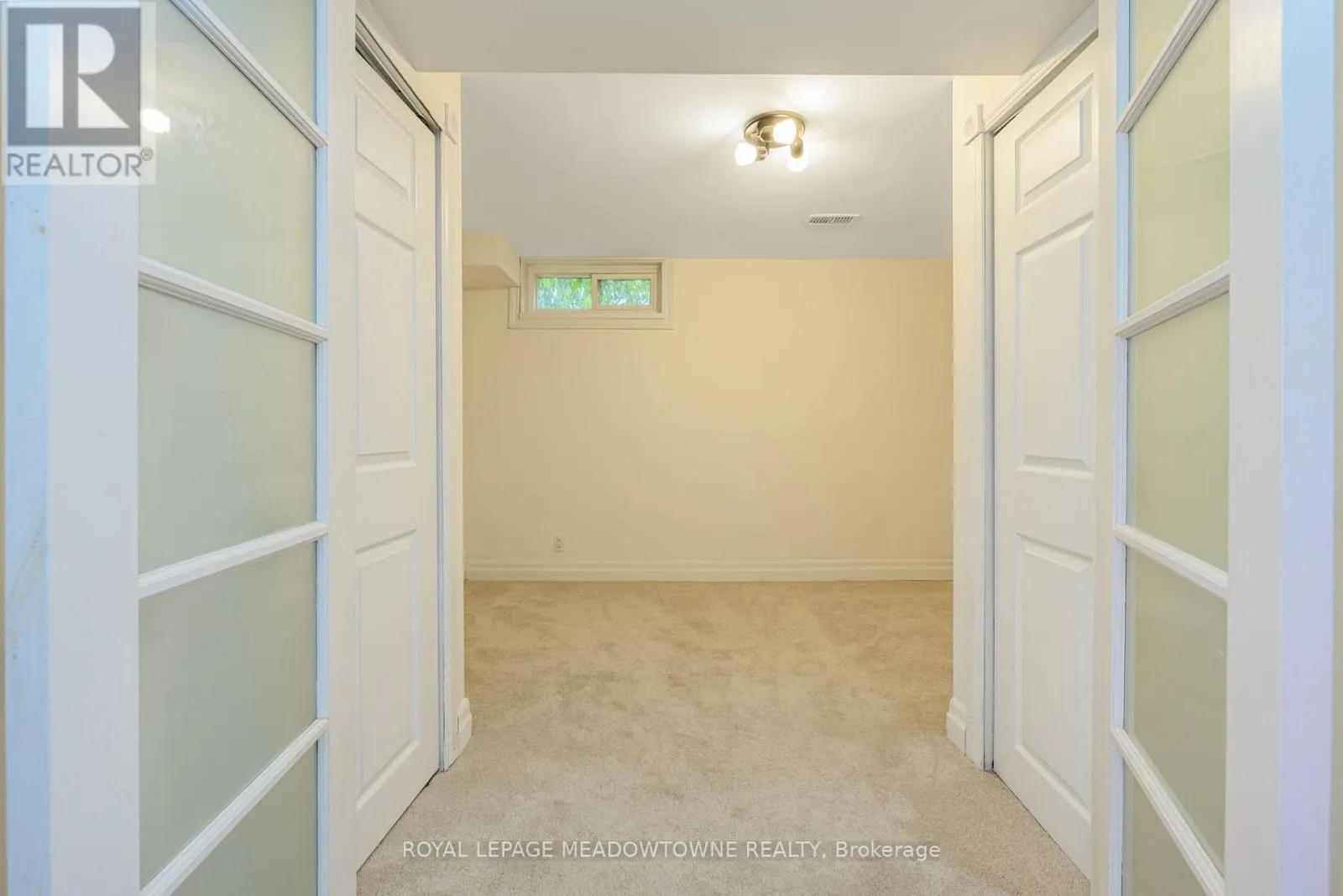 21 BRIARLEA ROAD