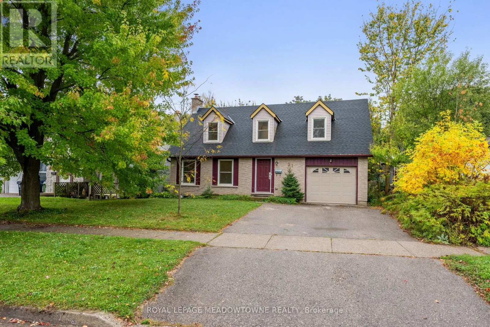 21 BRIARLEA ROAD