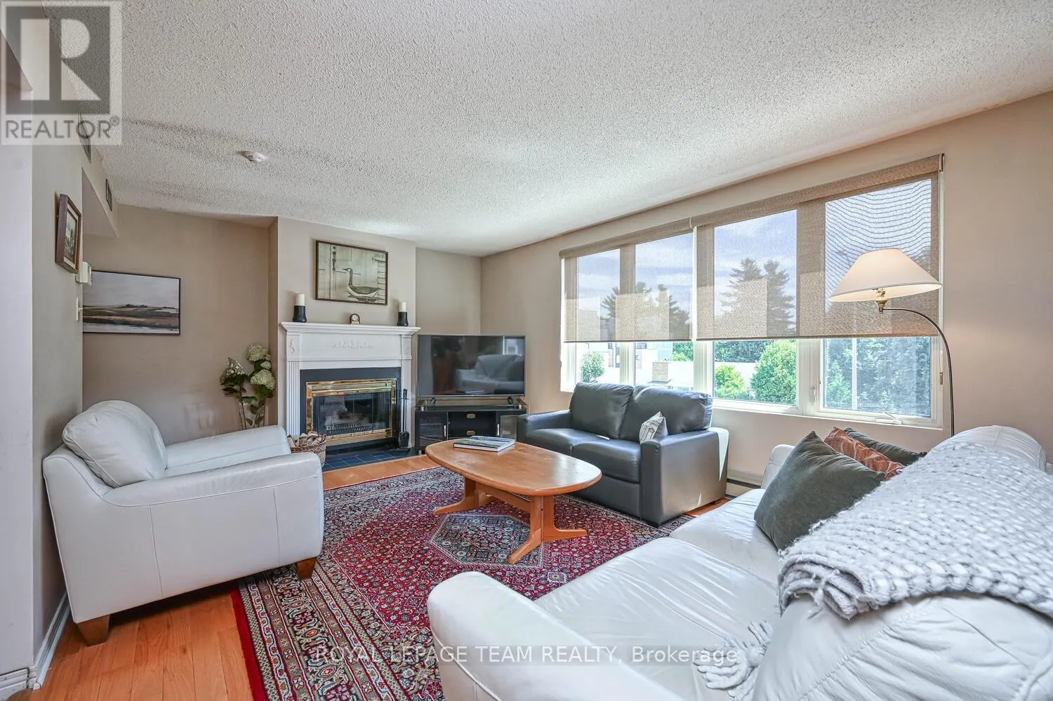 403 - 800 MCKELLAR AVENUE