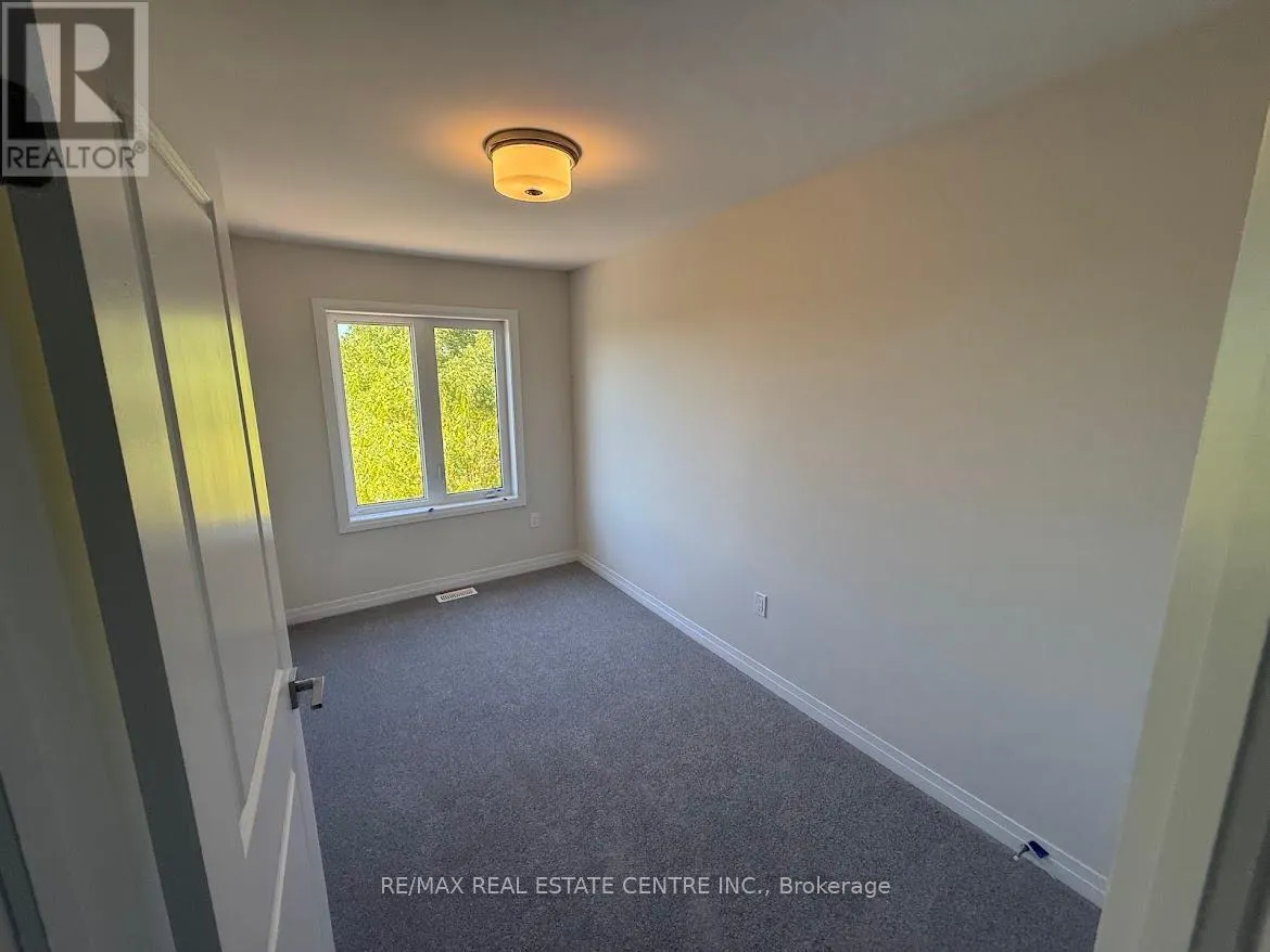 41 - 660 COLBORNE STREET W