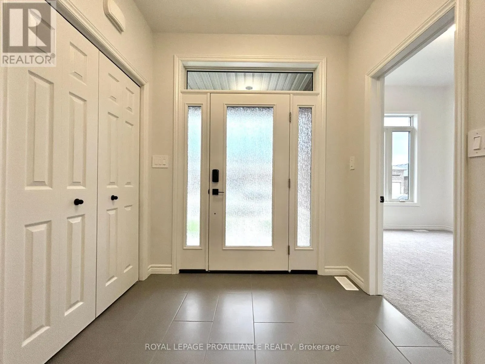 33 ATHABASKA DRIVE