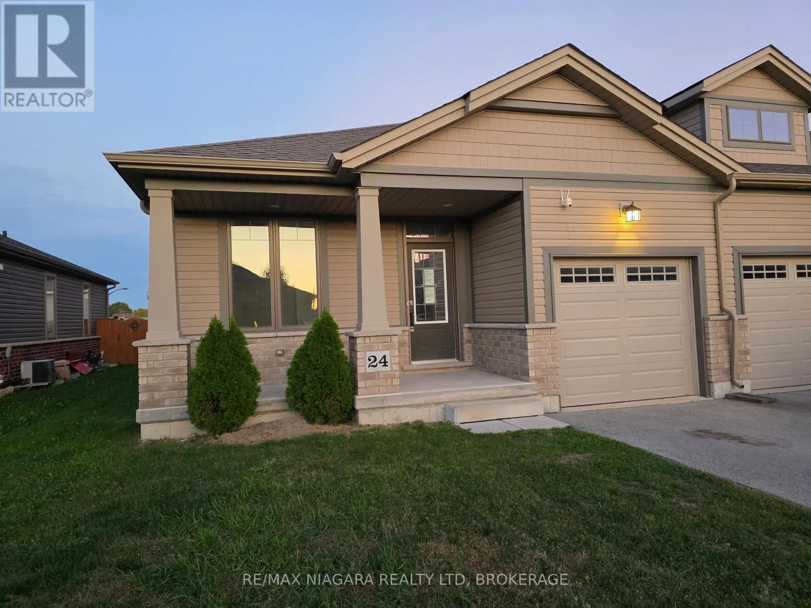 24 ELLIS AVENUE