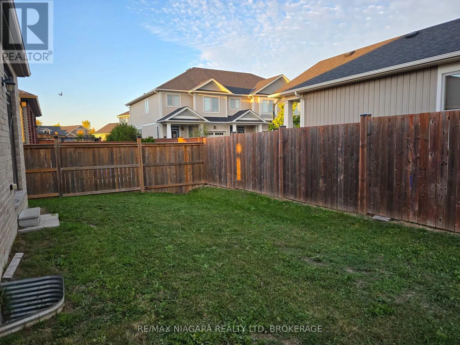24 ELLIS AVENUE