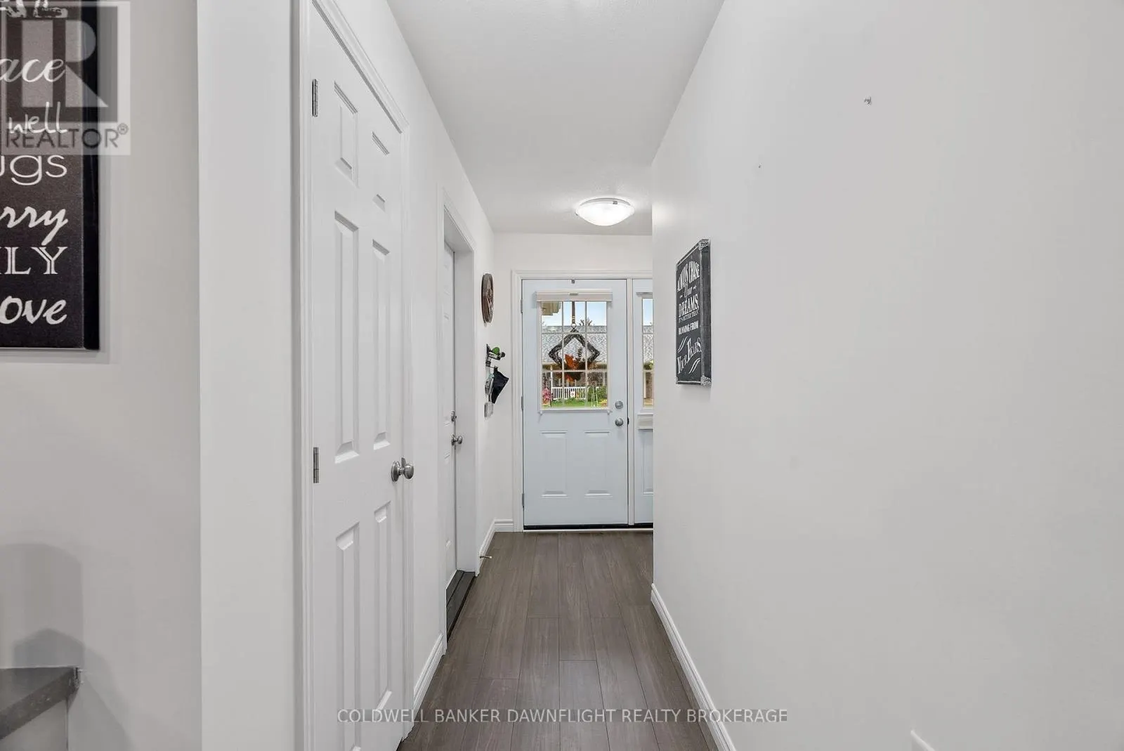 18 DEVON DRIVE