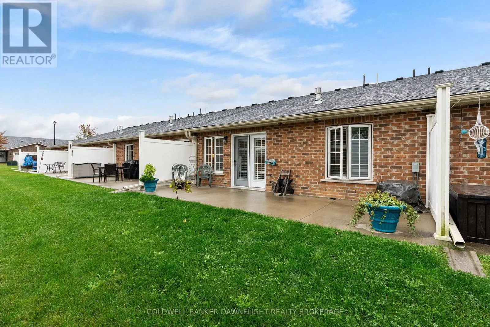 18 DEVON DRIVE