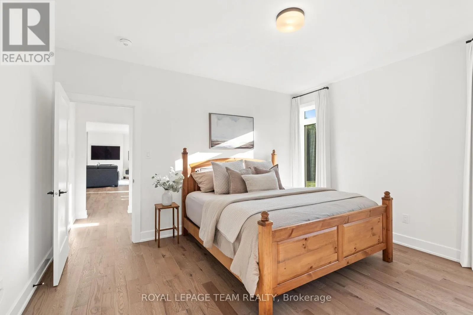 143 RAYMOND LUHTA CRESCENT