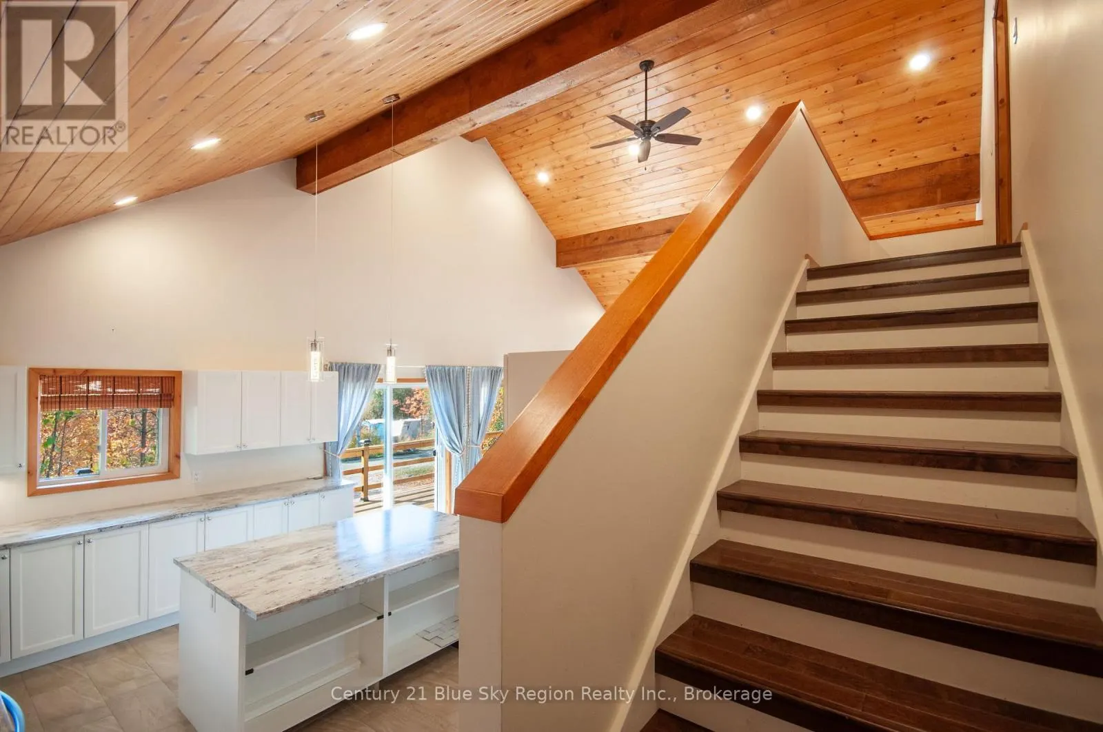 202 YELLEK TRAIL