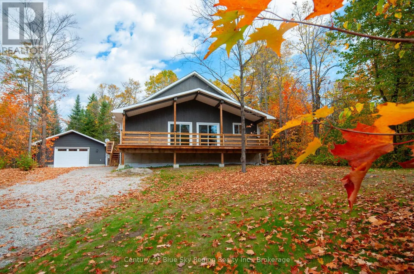 202 YELLEK TRAIL