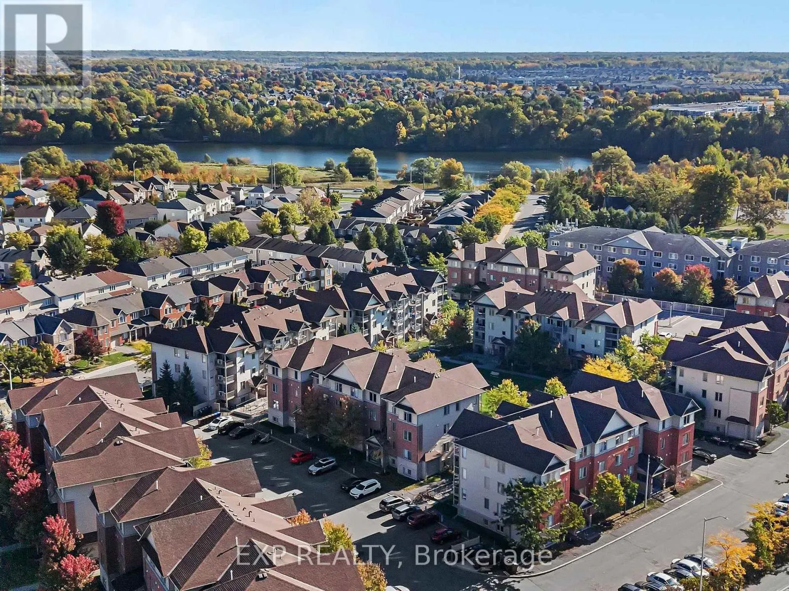 6 - 585 STONEFIELD PRIVATE