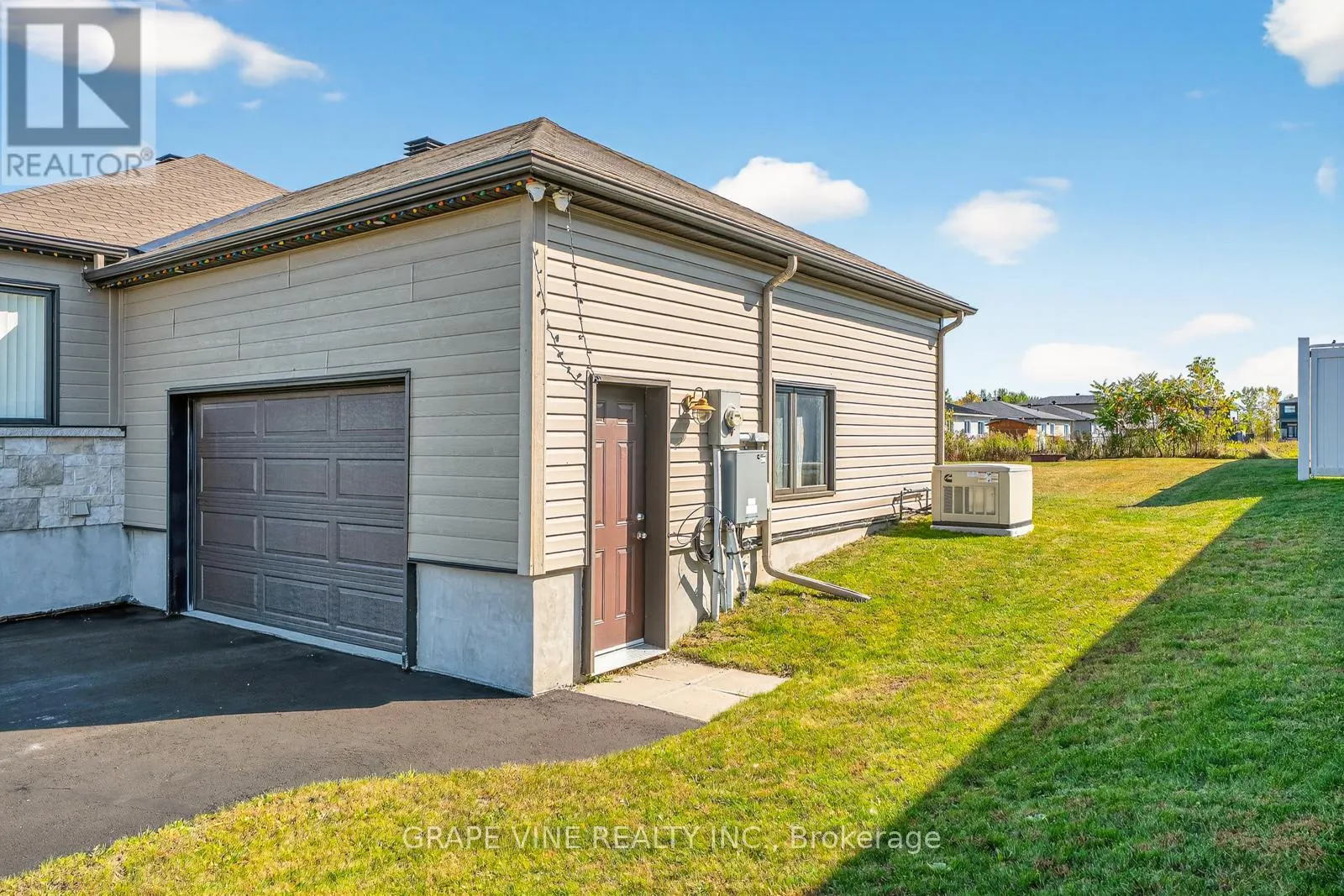 18 CALCO CRESCENT