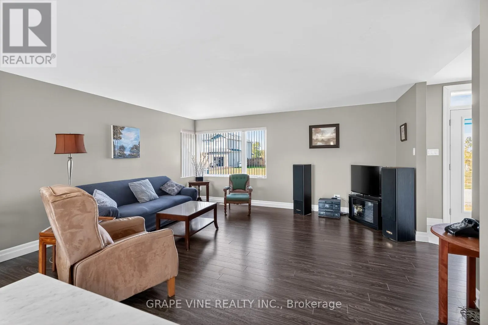 18 CALCO CRESCENT