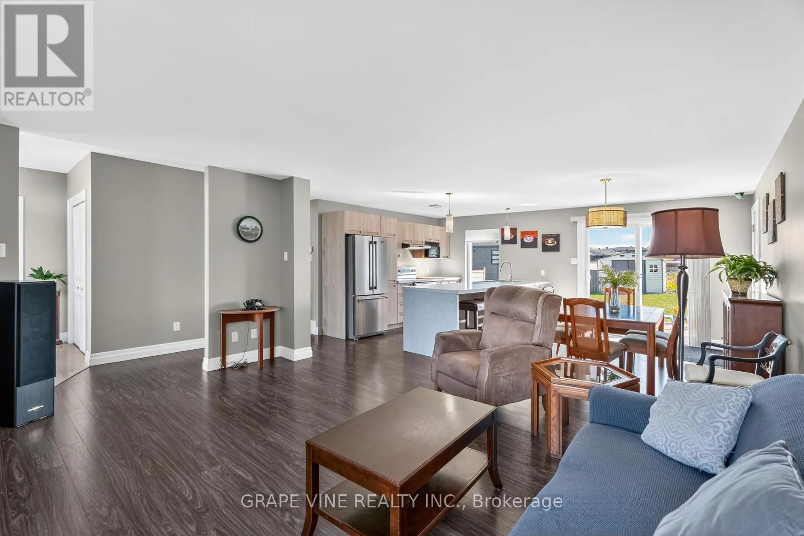 18 CALCO CRESCENT