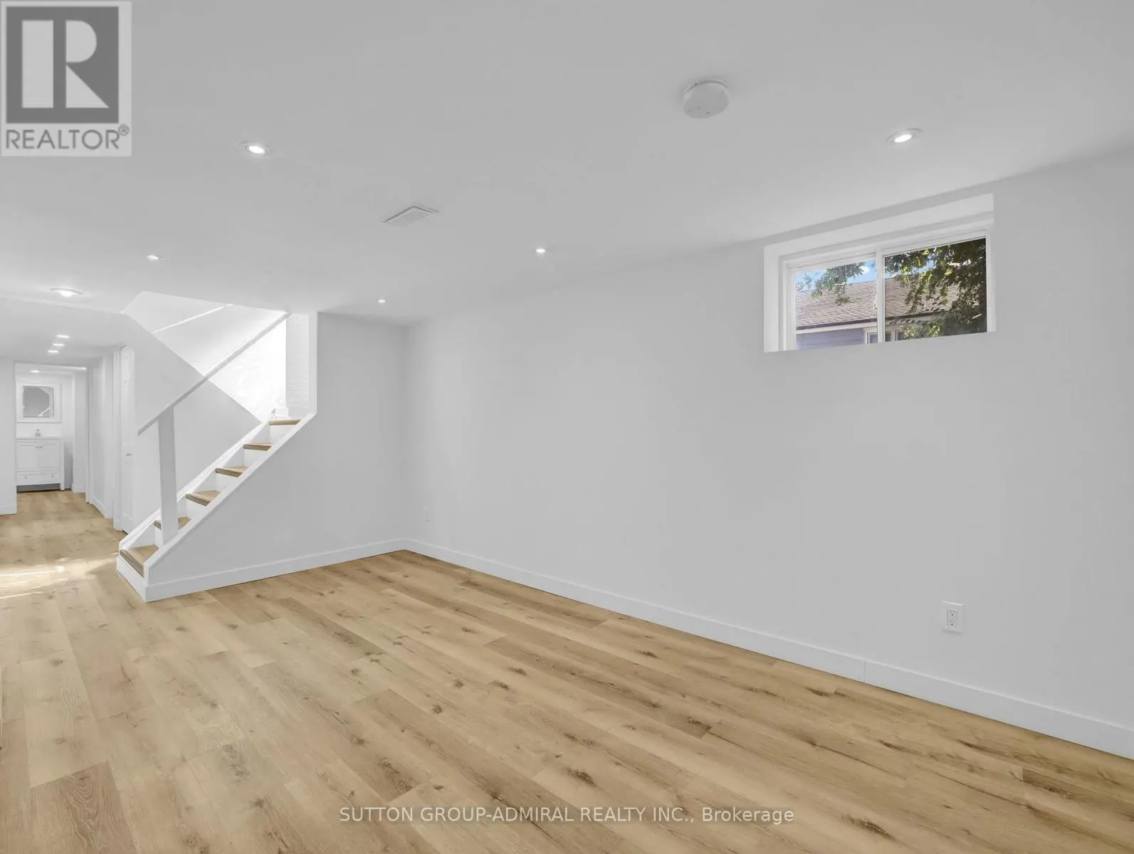 365 BEACH BOULEVARD