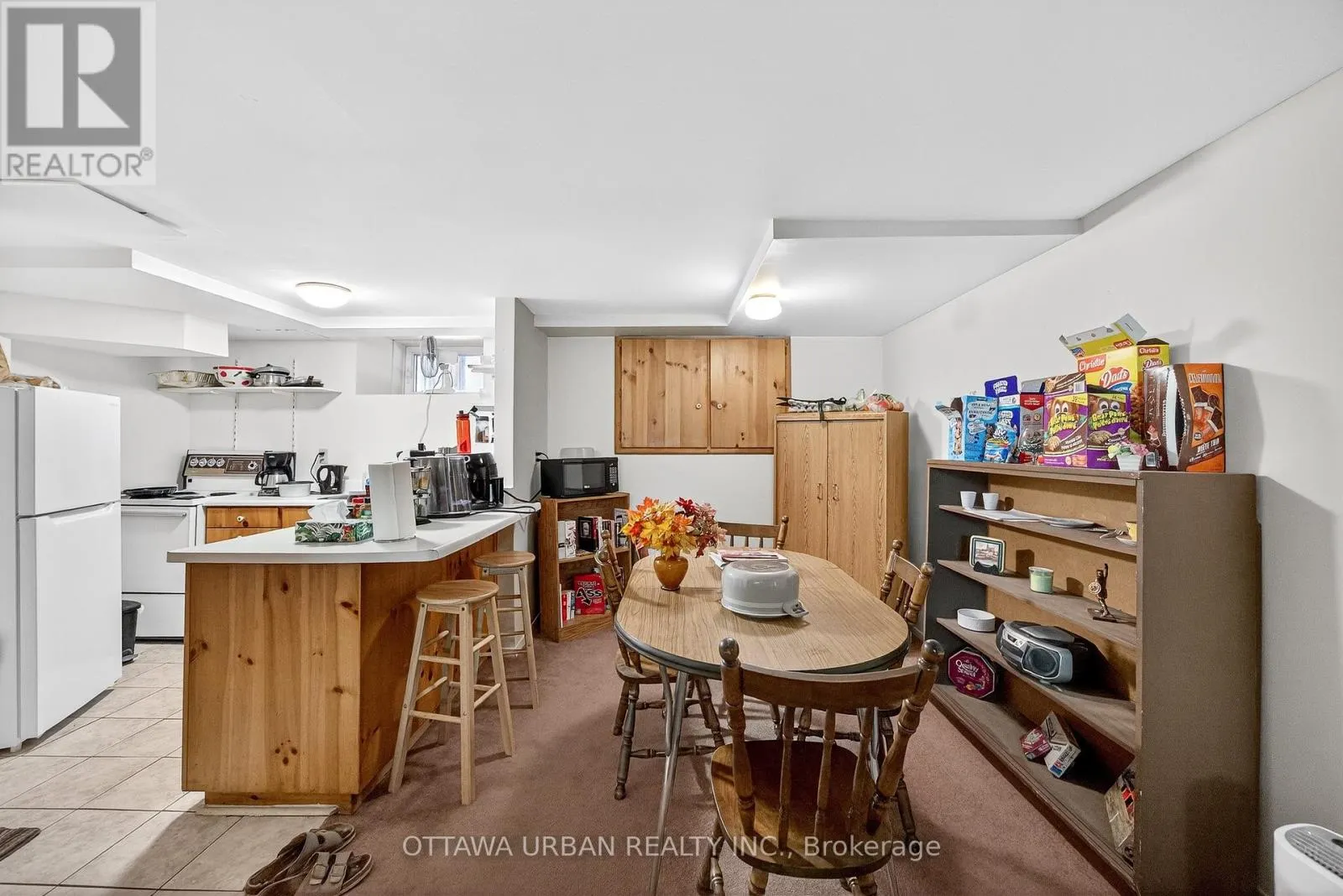 101 STRATHCONA AVENUE