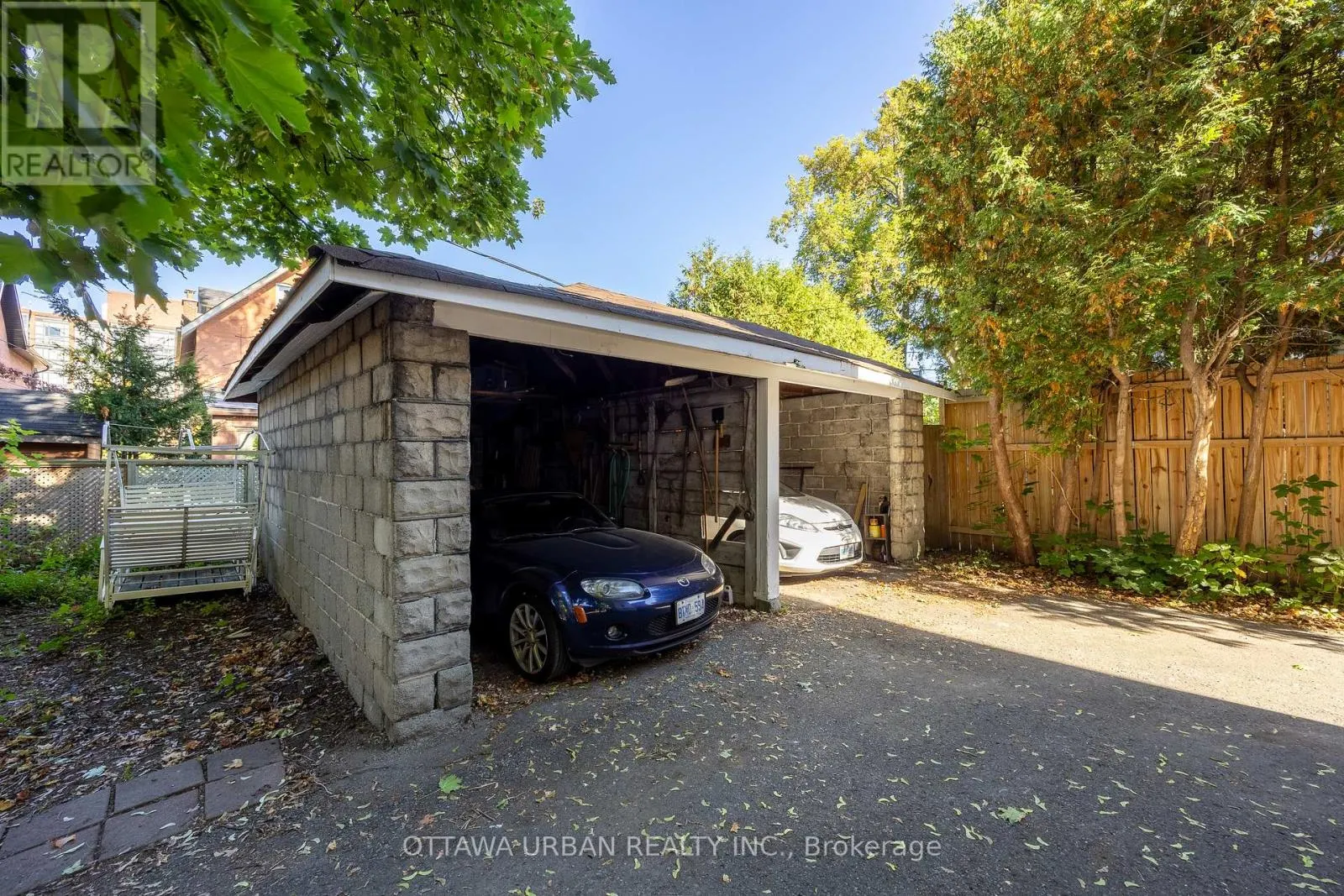 101 STRATHCONA AVENUE