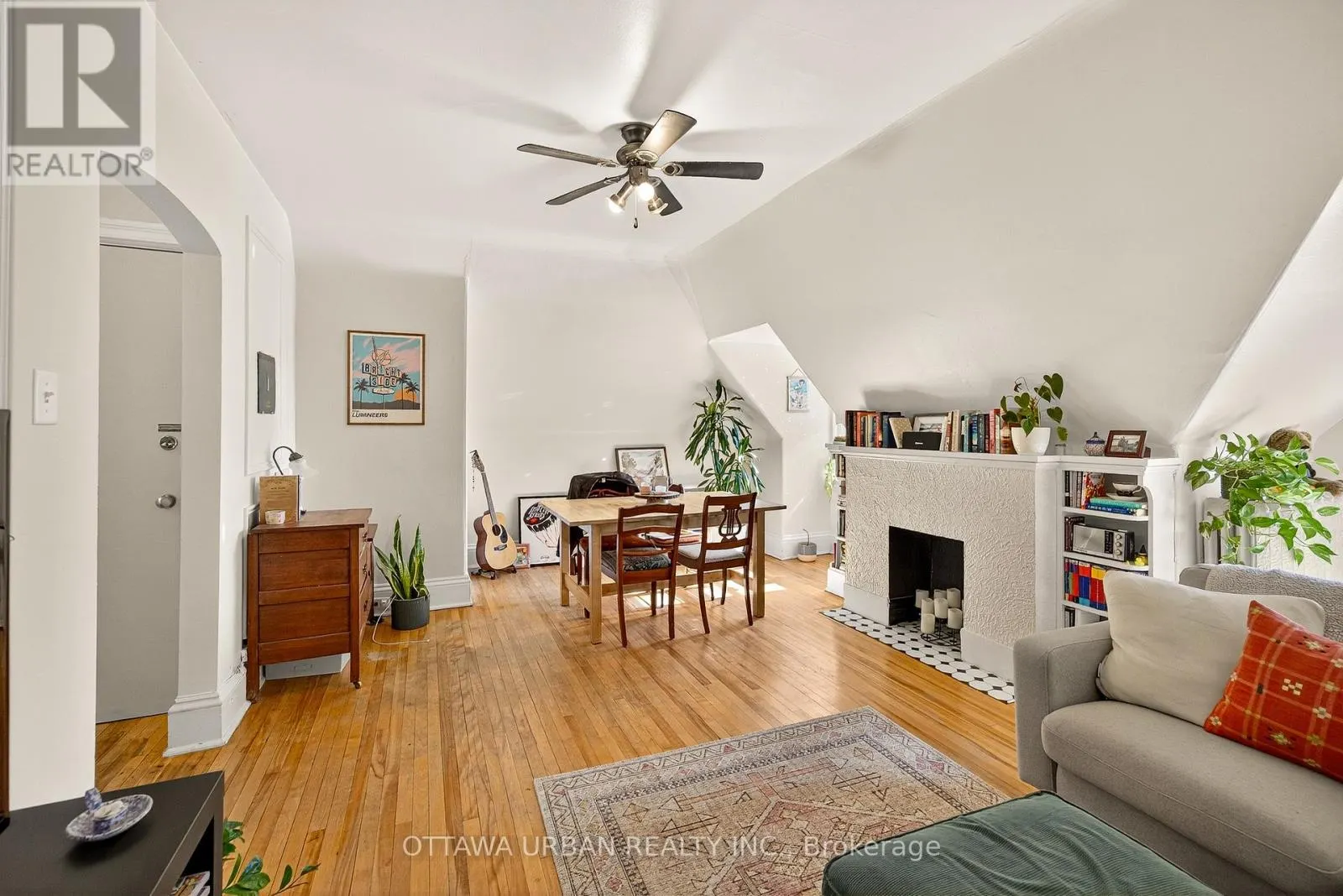 101 STRATHCONA AVENUE