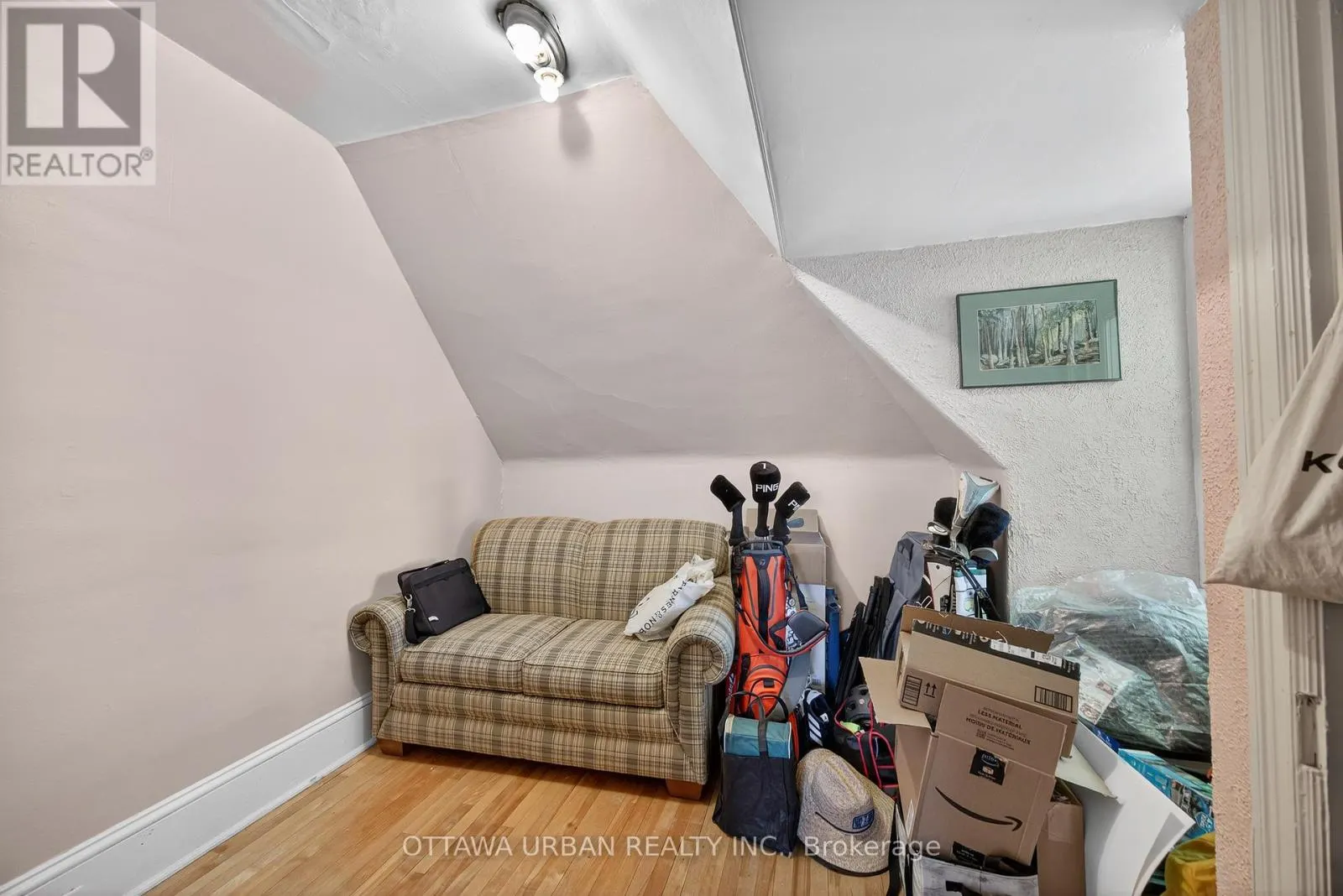 101 STRATHCONA AVENUE