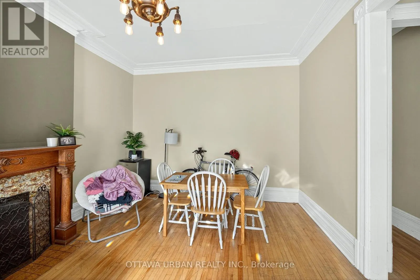 101 STRATHCONA AVENUE