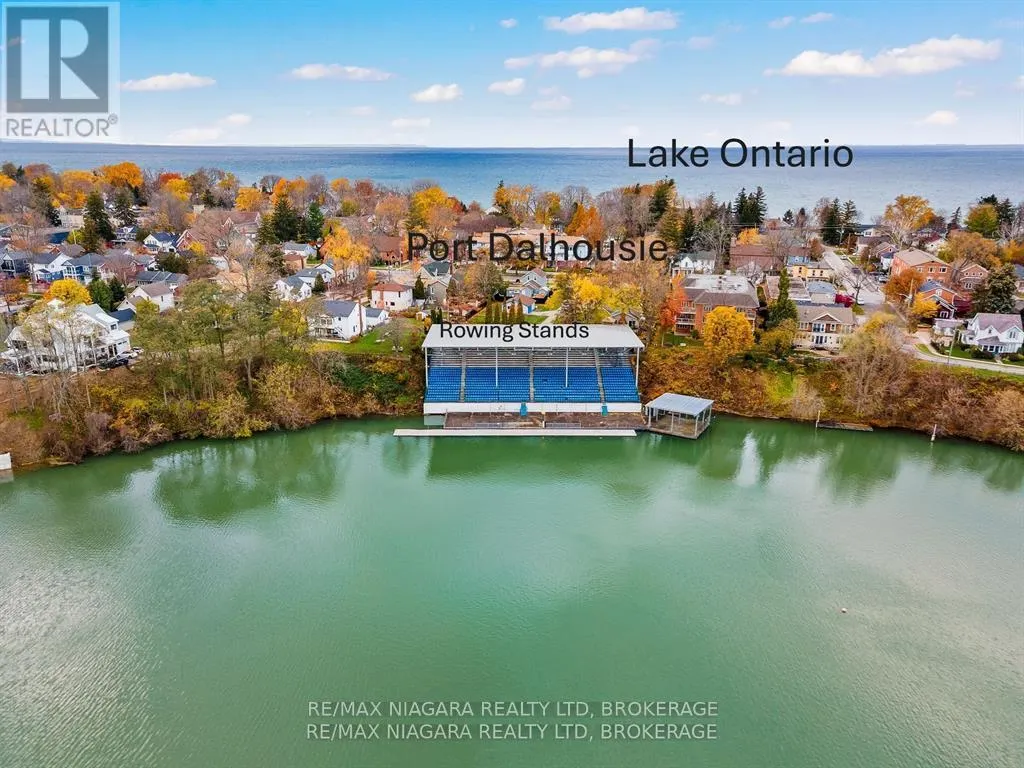 89 BAYVIEW DRIVE
