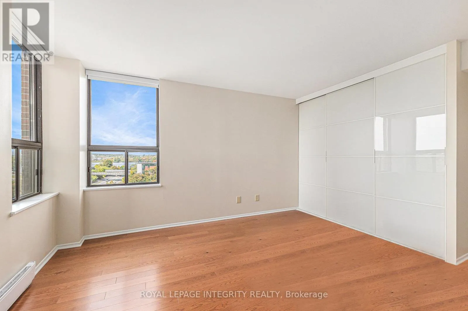 602 - 50 EMMERSON AVENUE