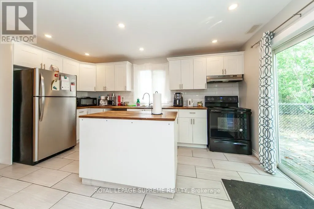 13 ROBINS AVENUE