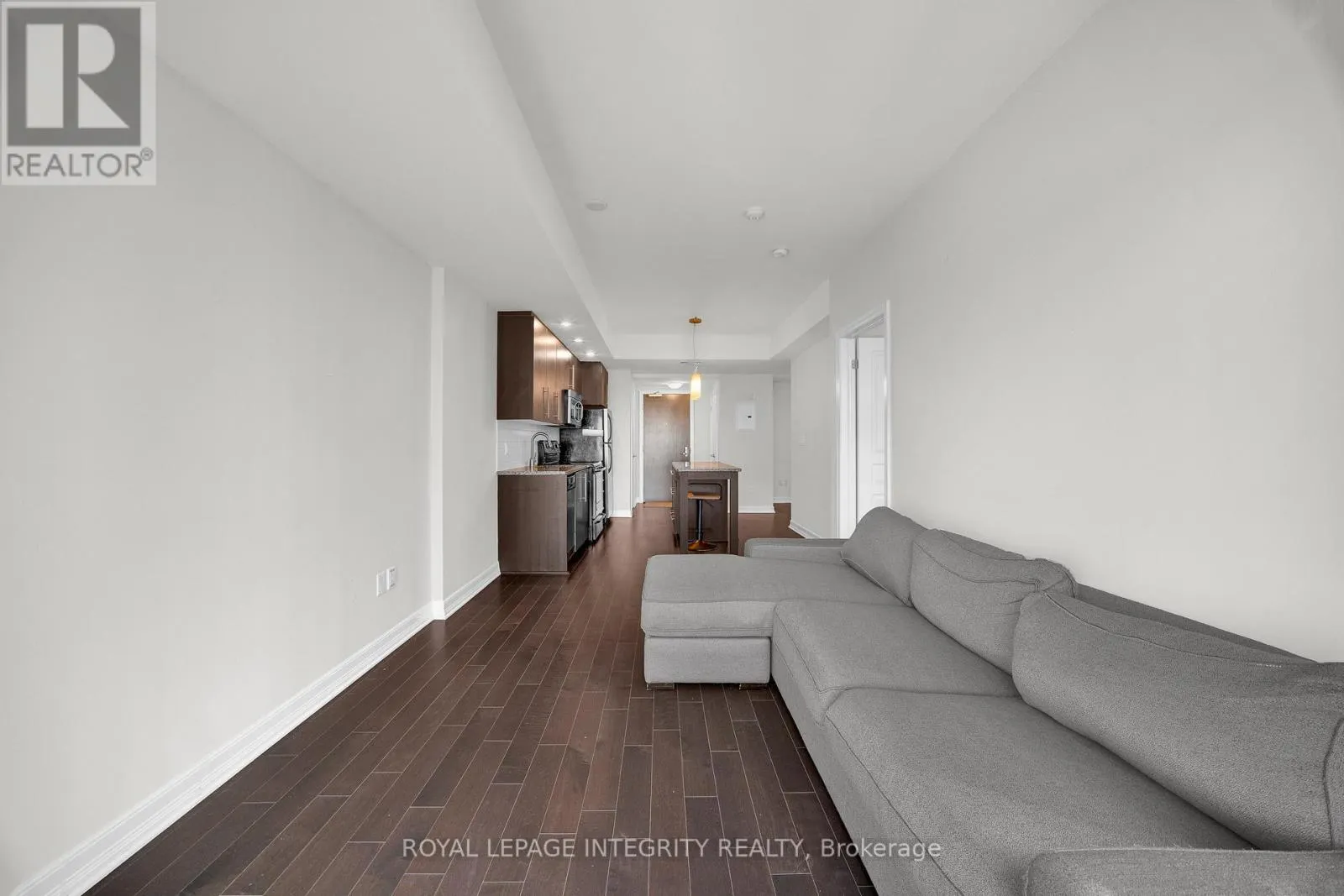 1207 - 238 BESSERER STREET
