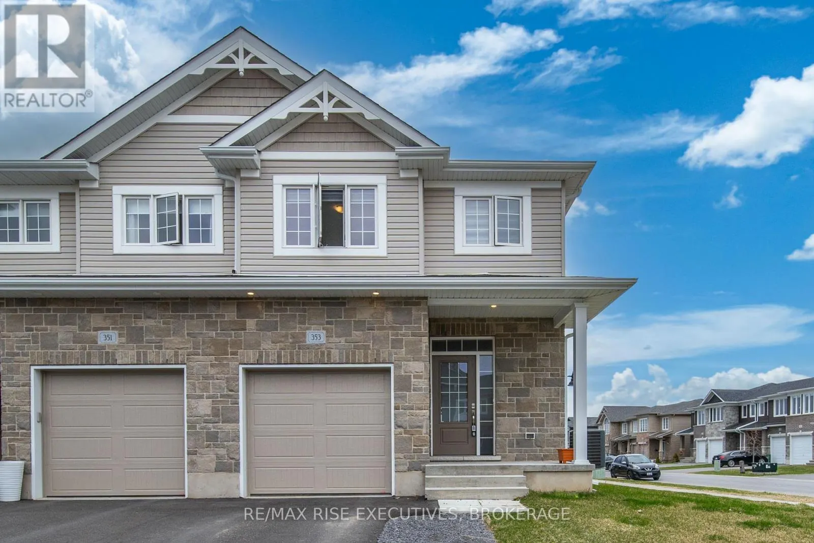 353 BUCKTHORN DRIVE