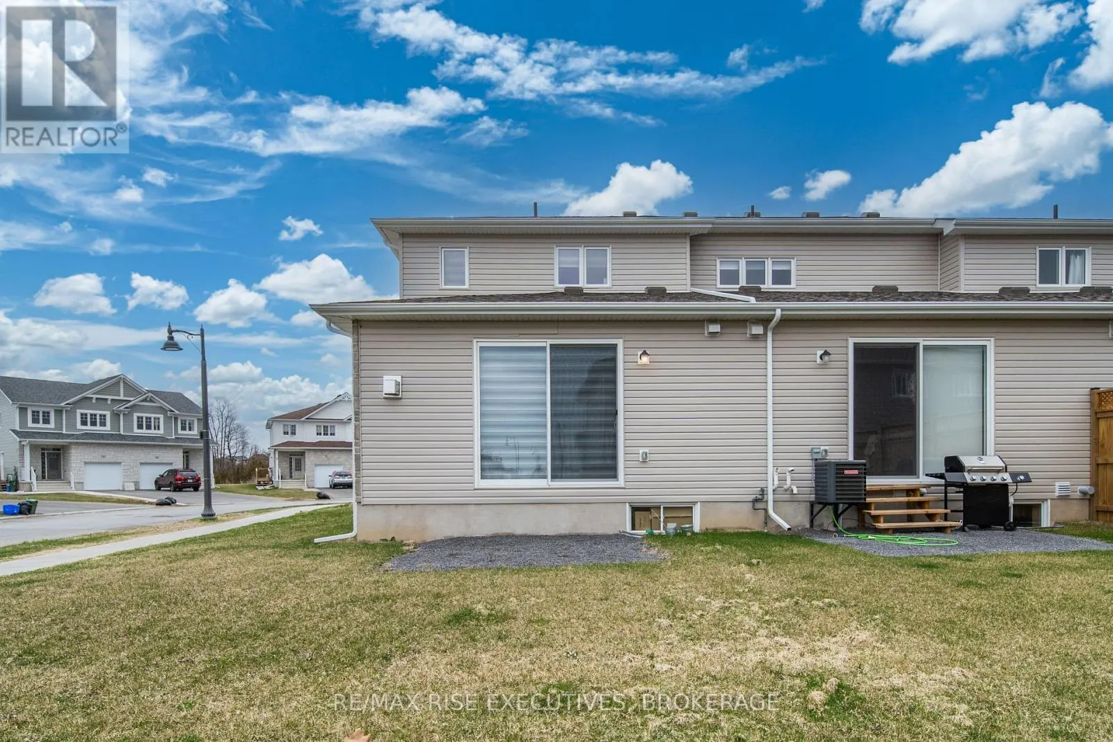 353 BUCKTHORN DRIVE