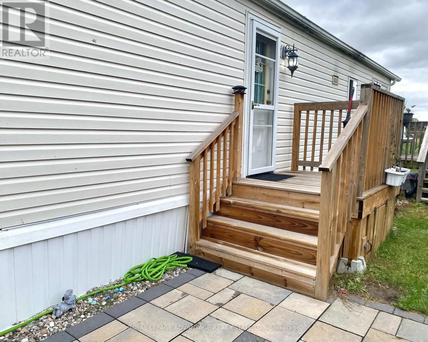 15 SADDLE AVENUE