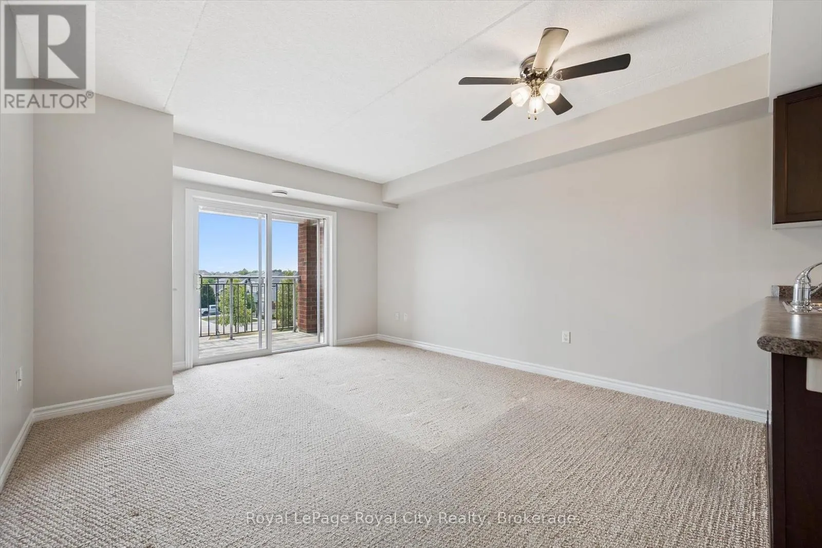 313 - 60 LYNNMORE STREET, #313