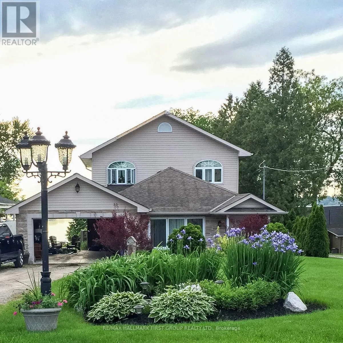 61 DRUAN DRIVE