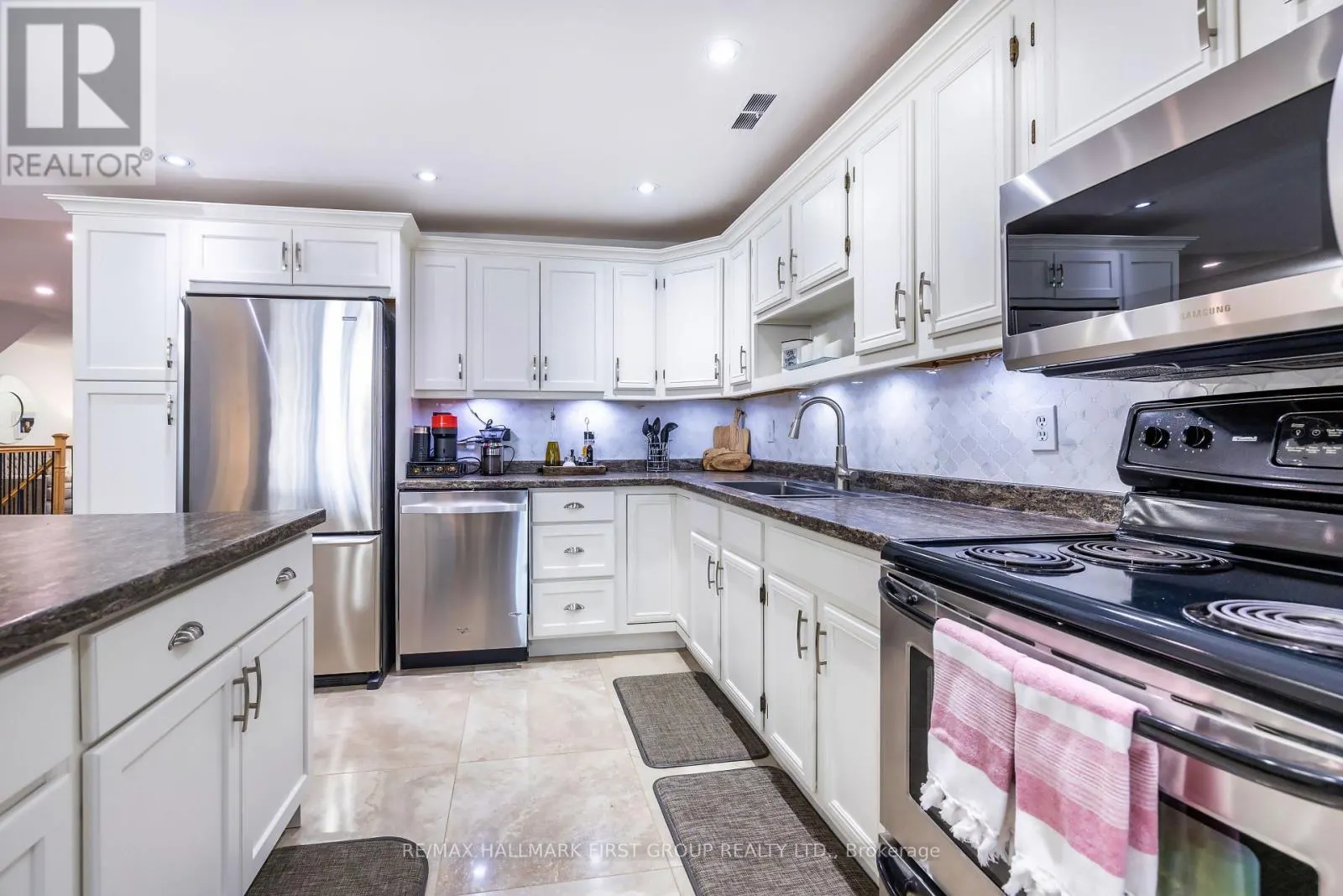 61 DRUAN DRIVE