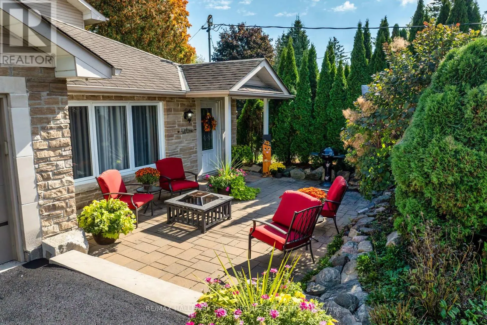 61 DRUAN DRIVE