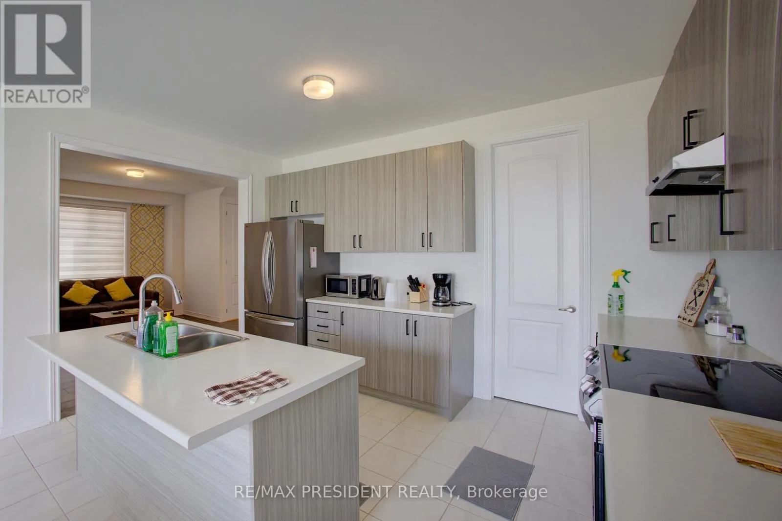 255 REA DRIVE